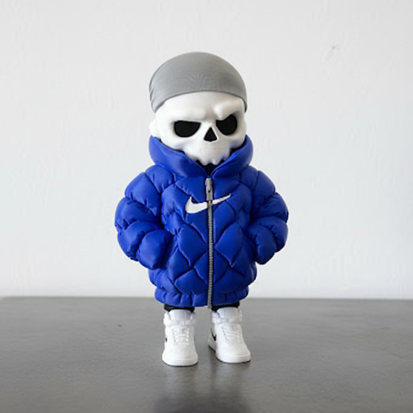 Figurine Squelette Streetwear doudoune - Statuette Urbaine et Style Pop Culture